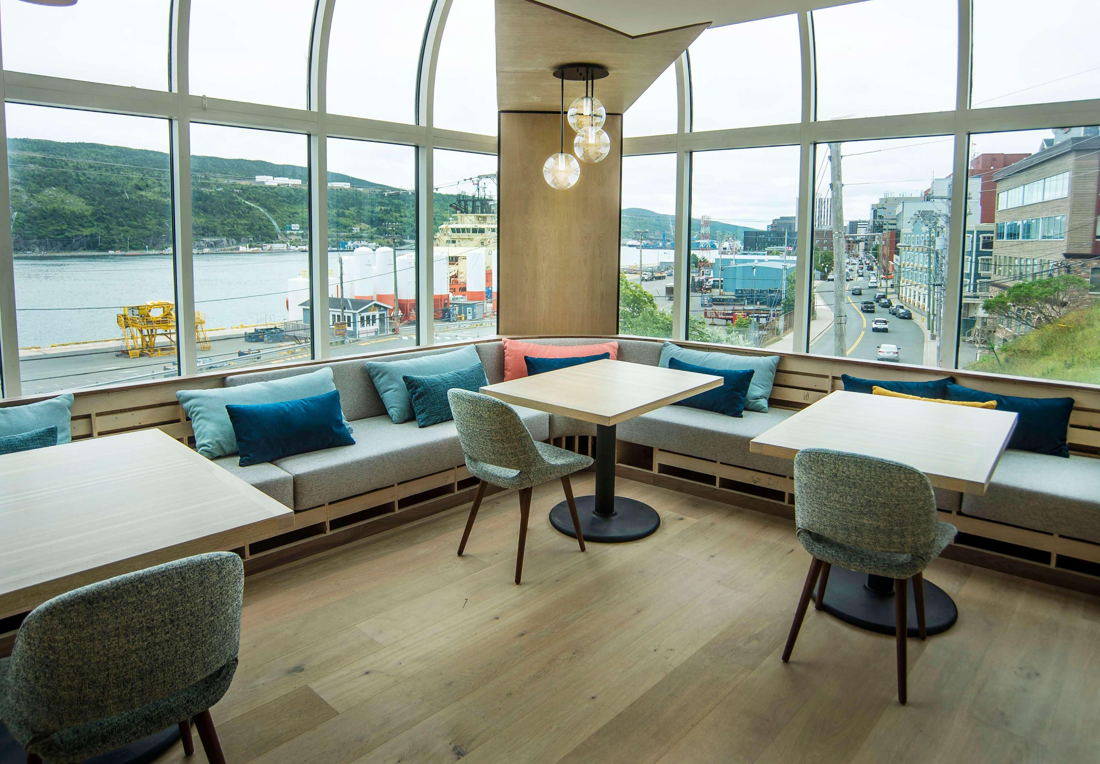 ดับเบิลทรี บาย ฮิลตัน เซนต์จอห์นส์ ฮาร์เบอร์วิว Hotel ภายนอก รูปภาพ