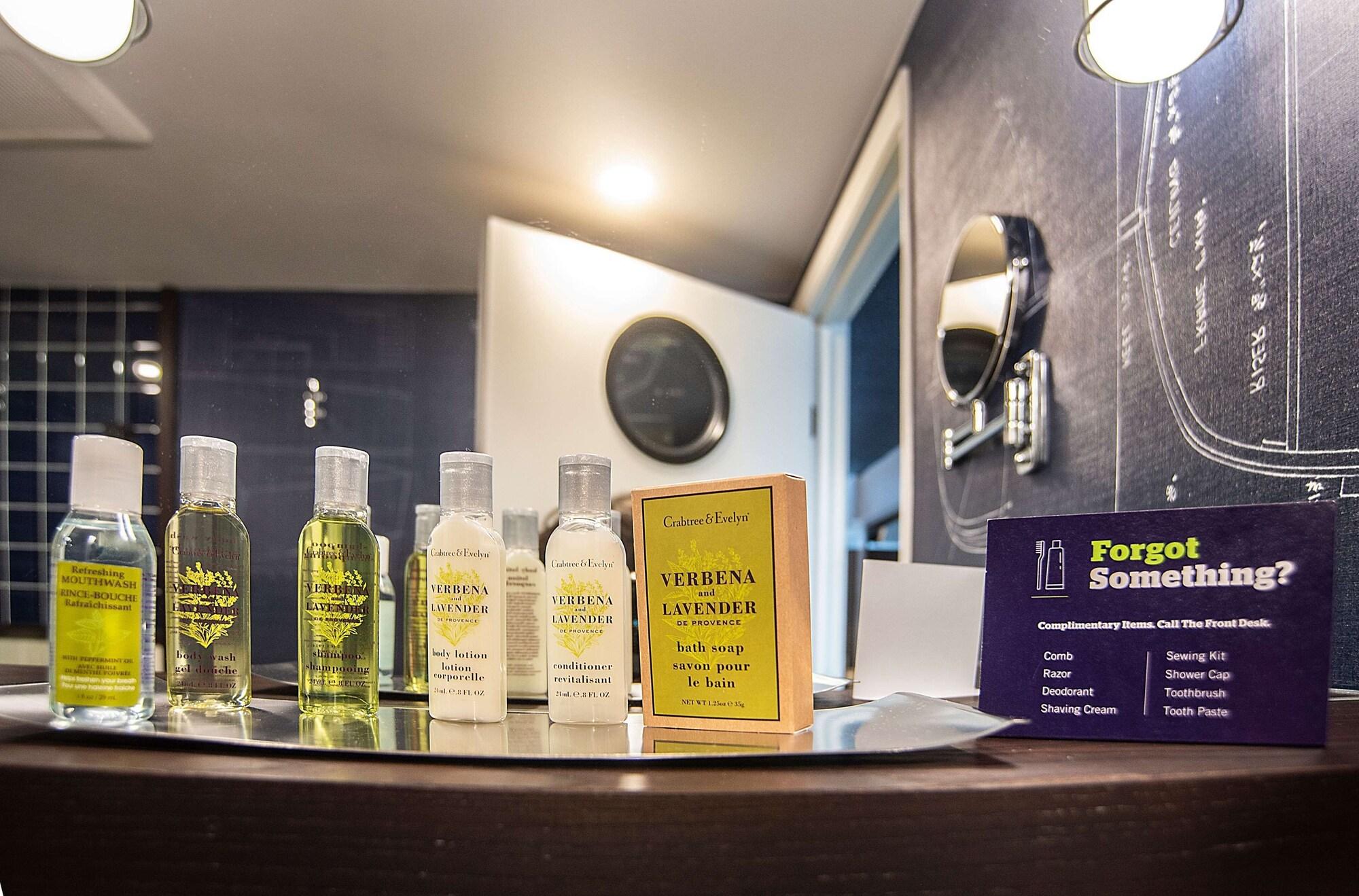ดับเบิลทรี บาย ฮิลตัน เซนต์จอห์นส์ ฮาร์เบอร์วิว Hotel ภายนอก รูปภาพ