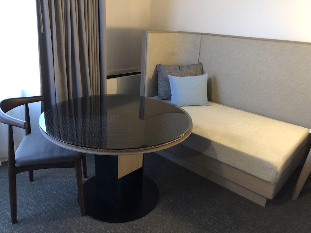ดับเบิลทรี บาย ฮิลตัน เซนต์จอห์นส์ ฮาร์เบอร์วิว Hotel ภายนอก รูปภาพ
