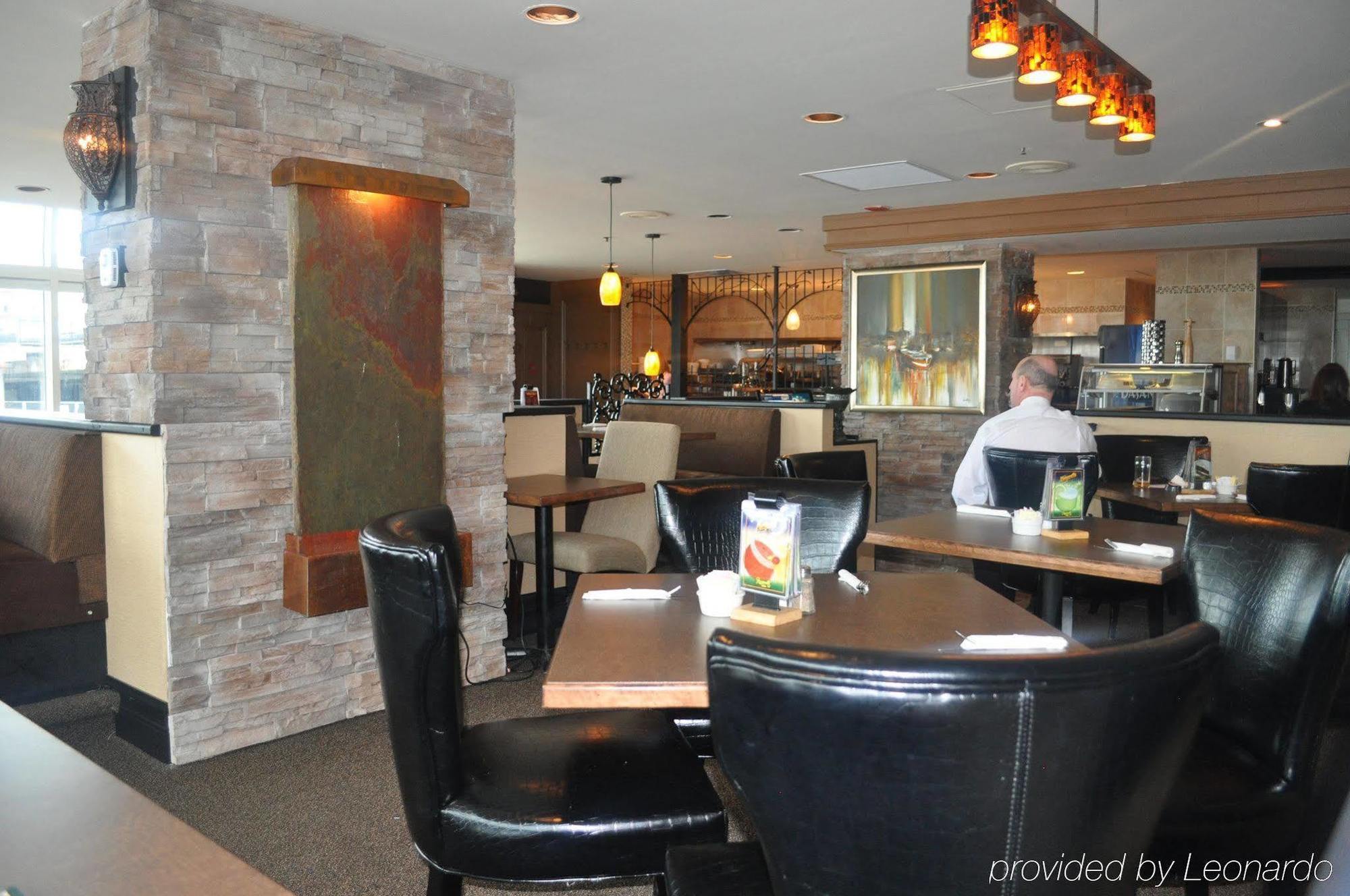 ดับเบิลทรี บาย ฮิลตัน เซนต์จอห์นส์ ฮาร์เบอร์วิว Hotel ร้านอาหาร รูปภาพ